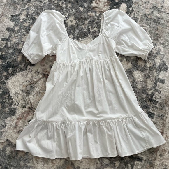 Banana Republic Poof Sleeve Mini - Size S - Picture 1 of 7